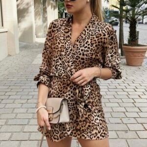 Women’s Zara TRF Leopard Print Wrap Jumpsuit Romper Size Medium